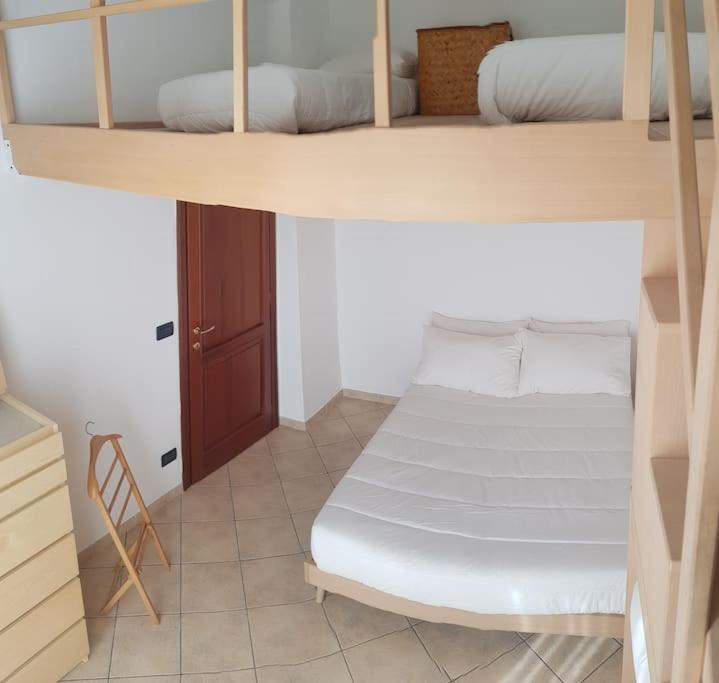 La Terrazza Apartment,A 50 Mt Dal Mare Varazze Exterior photo