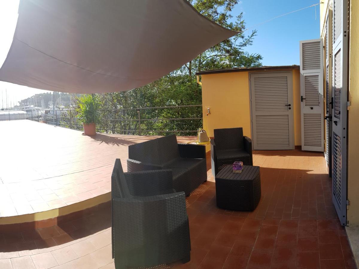 La Terrazza Apartment,A 50 Mt Dal Mare Varazze Exterior photo